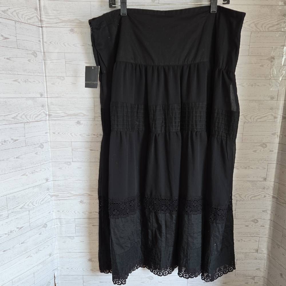 Apostrophe Fiesta Skirt with Eyelet Hem
